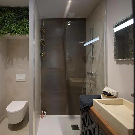 Appartement La Grotte Chambre Jacuzzi Charme Romantique Terrasse Privée 300m Plage Et Restaurants Valmer - Golfe Saint Tropez