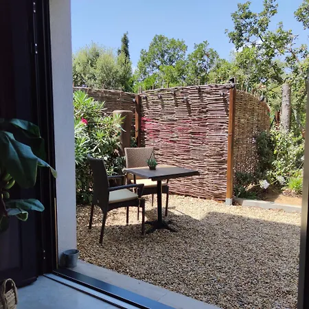 Appartement La Grotte Chambre Jacuzzi Charme Romantique Terrasse Privée 300m Plage Et Restaurants Valmer - Golfe Saint Tropez La Croix-Valmer